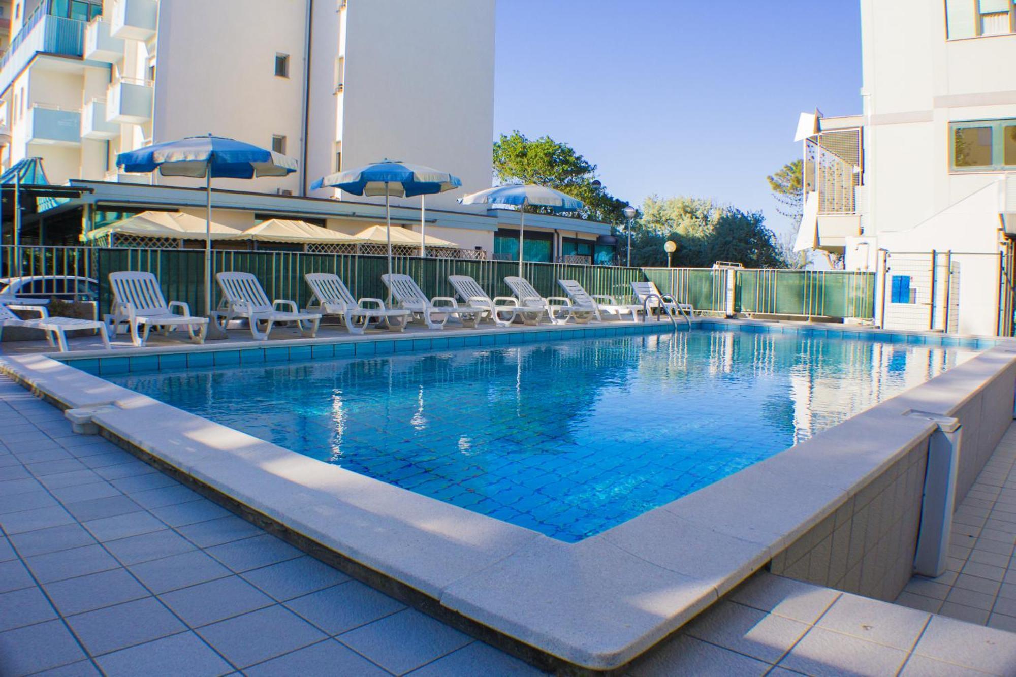 Hotel Brasilia Lido di Classe Exterior foto